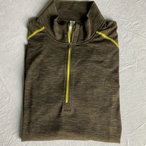 Lululemon Quarter Zip Longsleeve athletic shirt